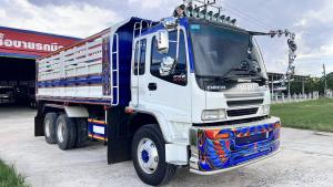 ณรงค์  ซื้อขายรถมือสอง : เดก้า270แรง ปี47 ยูโรทู เกียร์ZF